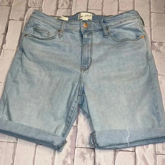 UNIVERSAL THREAD denim shorts - Picture 1 of 3
